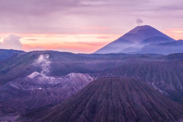 Visit Mount Bromo and Mount Ijen Without An Expensive Tour from Surabaya